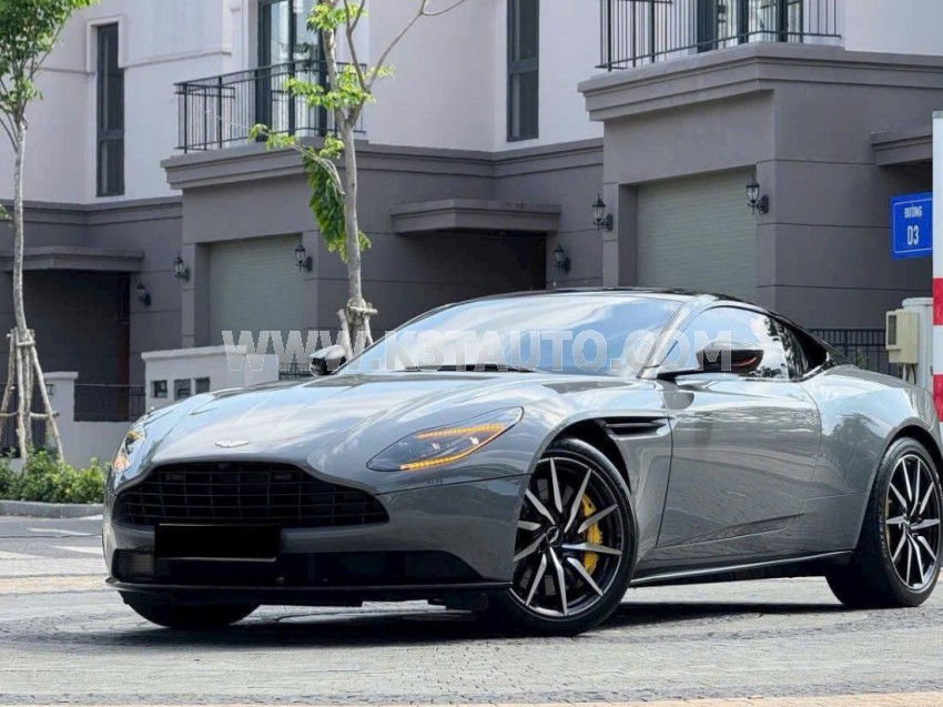 Aston Martin DB11 4.0 V8 2021