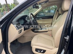 Xe BMW 7 Series 730Li 2016